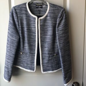 Tweed jacket with braided trim